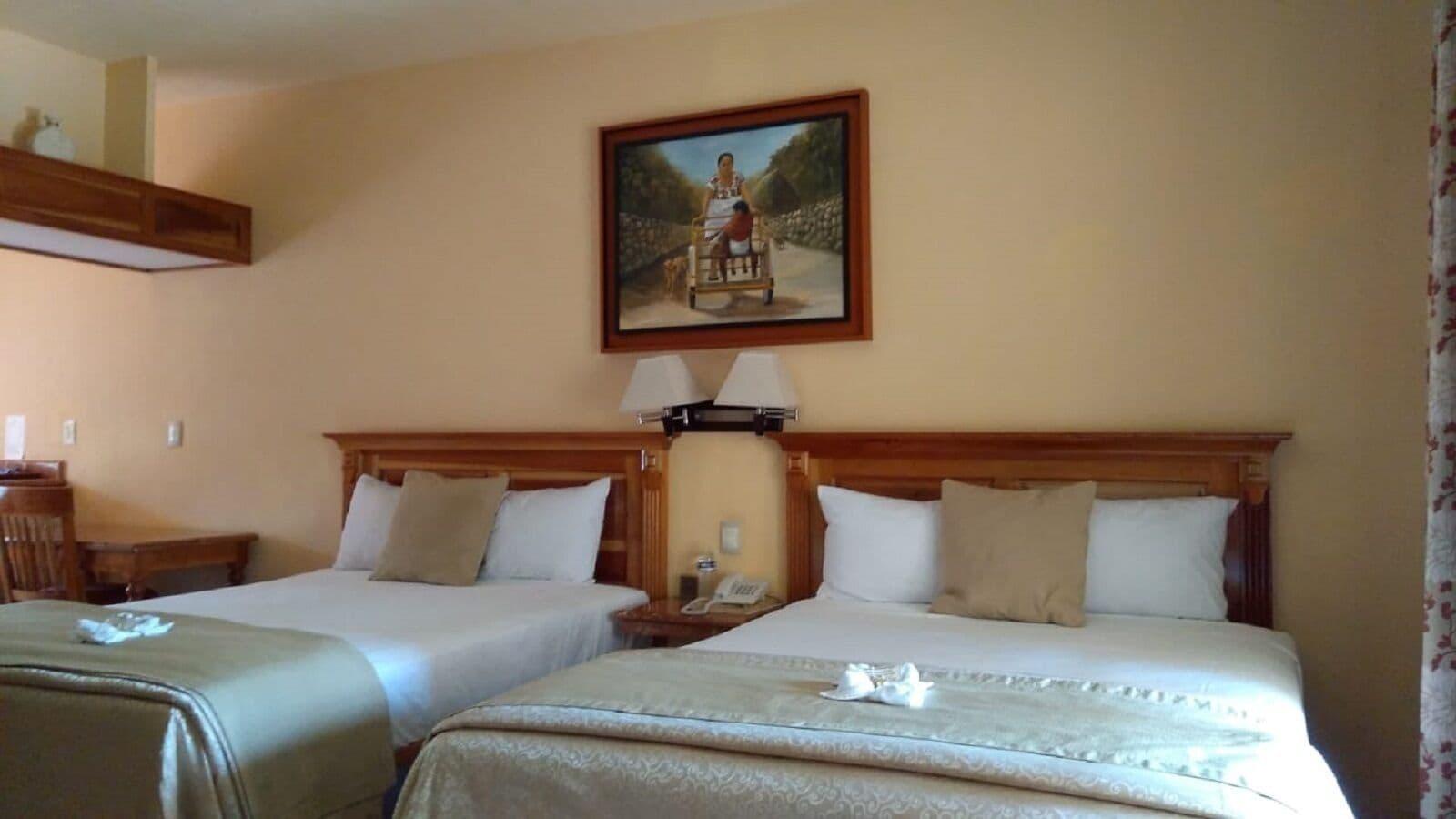 Cancun International Suites Bagian luar foto