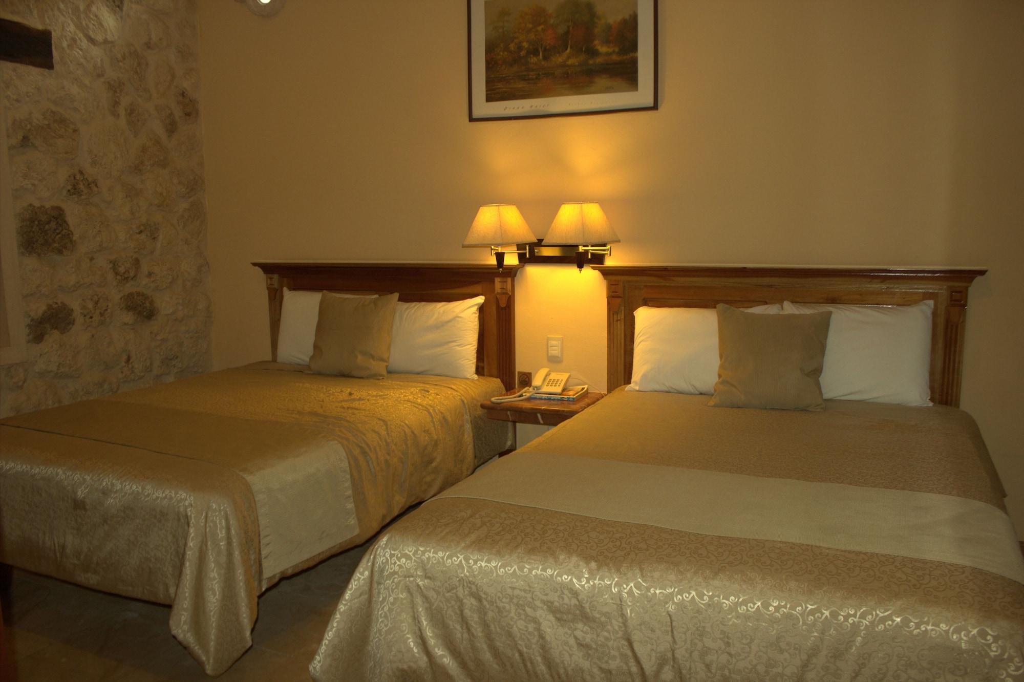 Cancun International Suites Bagian luar foto