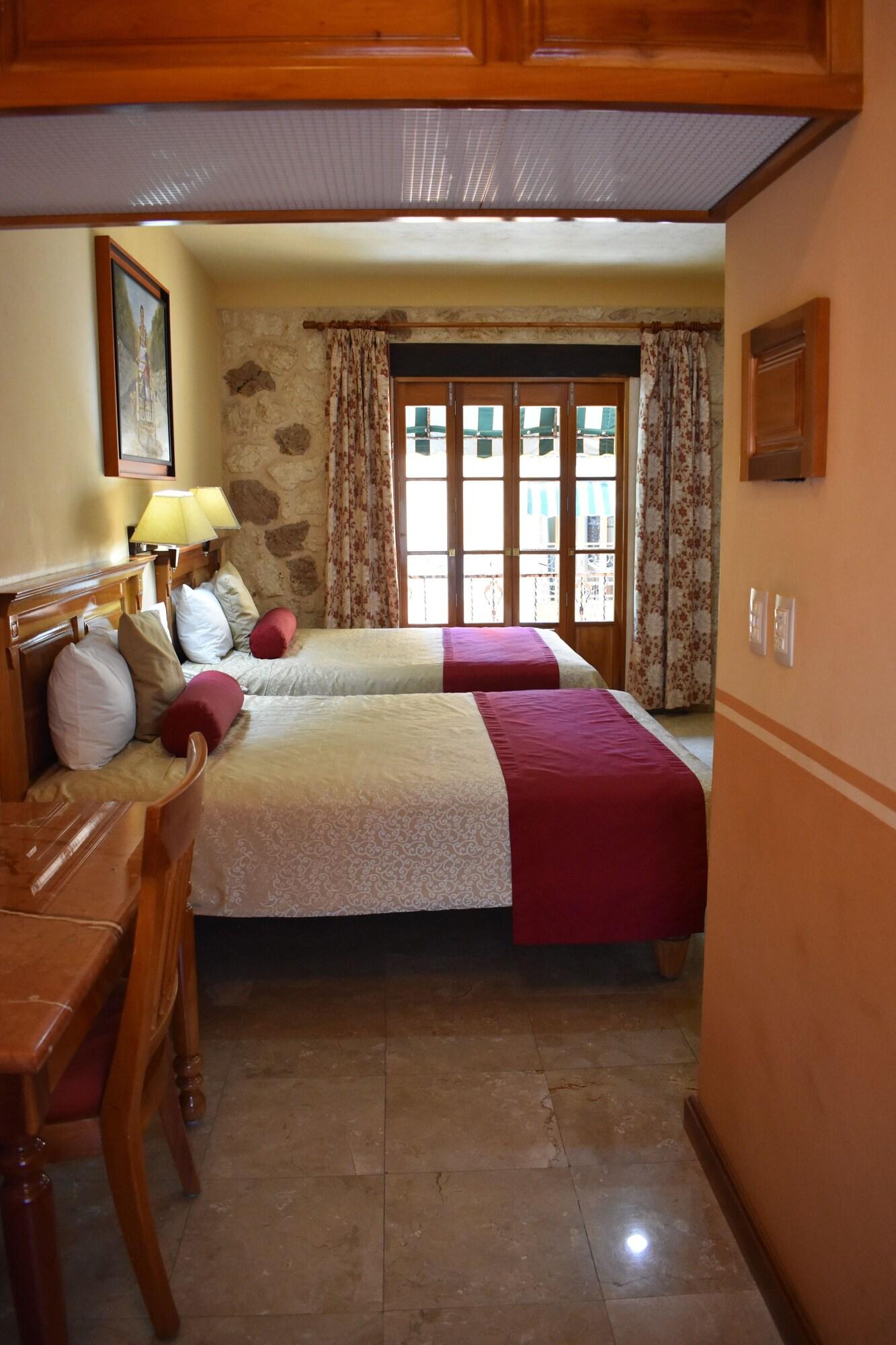 Cancun International Suites Bagian luar foto