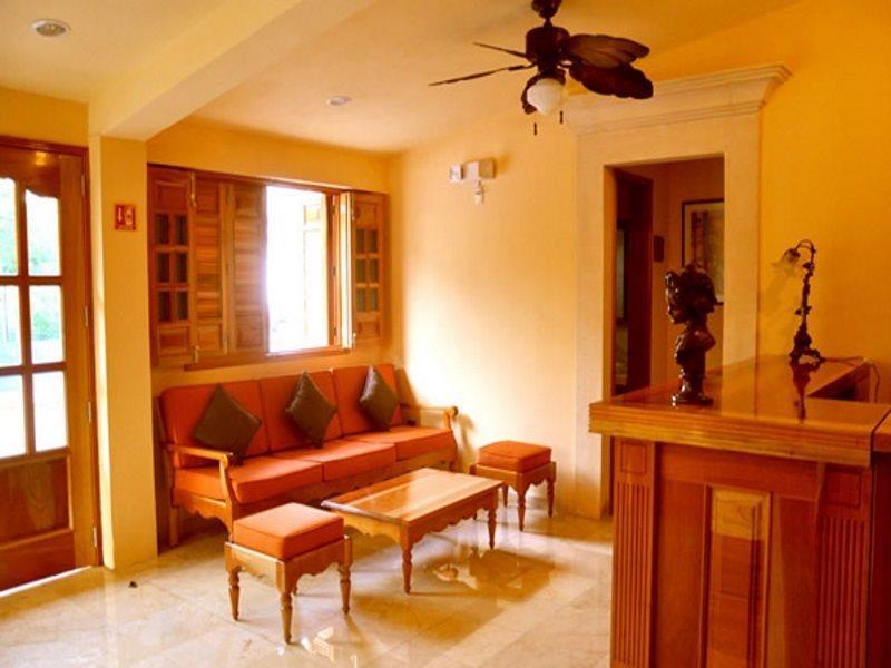 Cancun International Suites Bagian luar foto