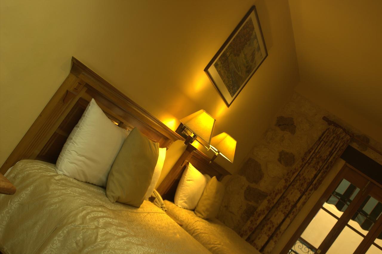 Cancun International Suites Bagian luar foto